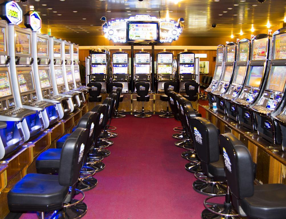 Hotel Casino Carmelo Esterno foto