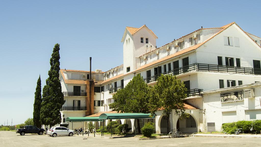 Hotel Casino Carmelo Esterno foto